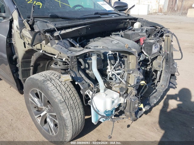 Toyota Highlander Le 2017 5TDBZRFH6HS356963 Image 6