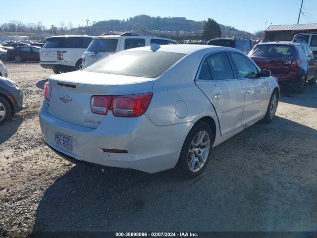 Chevrolet MALIBU 1LT 2015 1G11C5SL0FF249493 Image 4