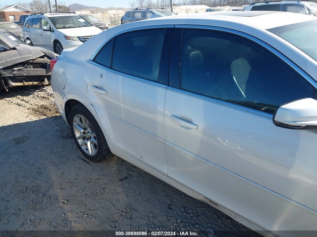 Chevrolet MALIBU 1LT 2015 1G11C5SL0FF249493 Image 6