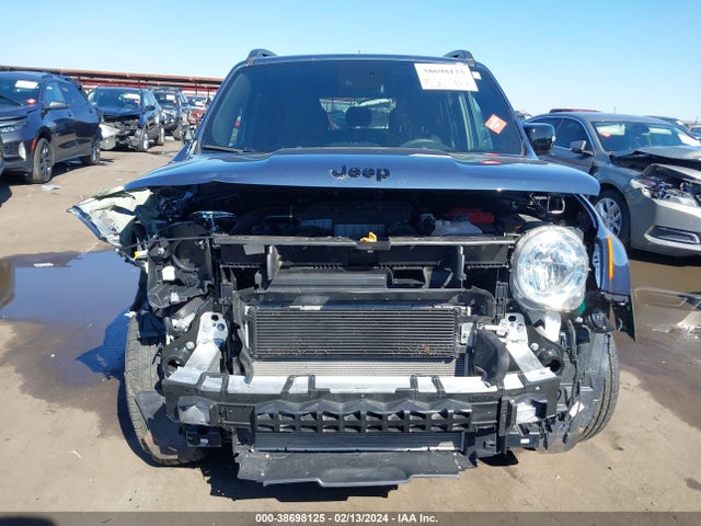 ZACNJDE10NPN98794 Jeep Renegade Altitude 4x4