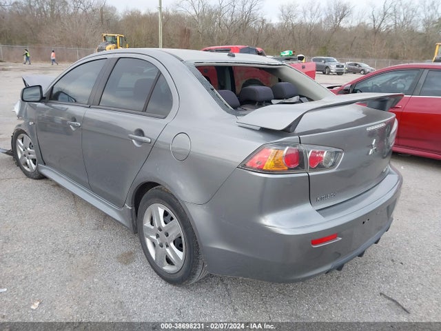 2013 MITSUBISHI LANCER JA32U2FU6DU008586 Photo 2