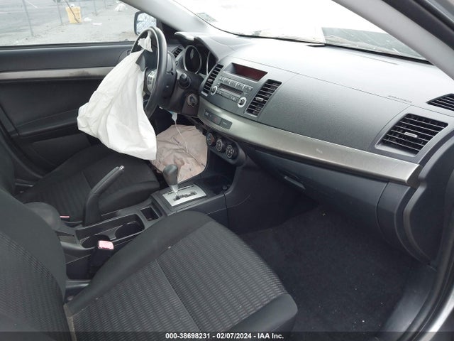 2013 MITSUBISHI LANCER JA32U2FU6DU008586 Photo 4