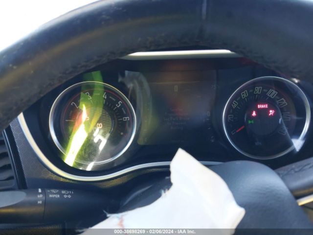 2C3CDZAG7GH326096 Dodge Challenger Sxt Plus