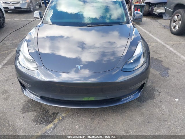 5YJ3E1EC6NF293581 Tesla Model 3 Performance Dual Motor All-wheel Drive