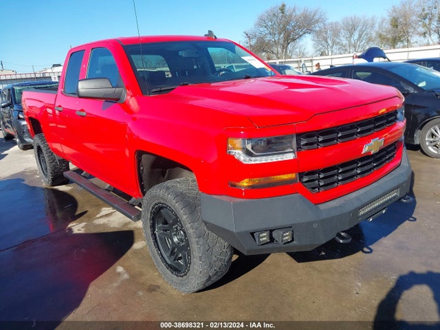 2018 1GCRCPEC8JZ353500 main image