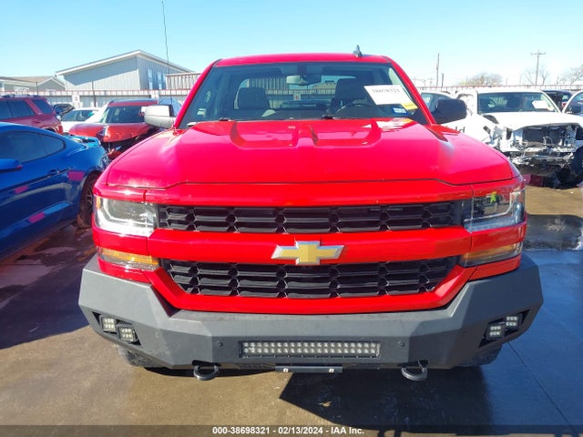 Chevrolet Silverado 1500 Custom 2018 1GCRCPEC8JZ353500 Image 12