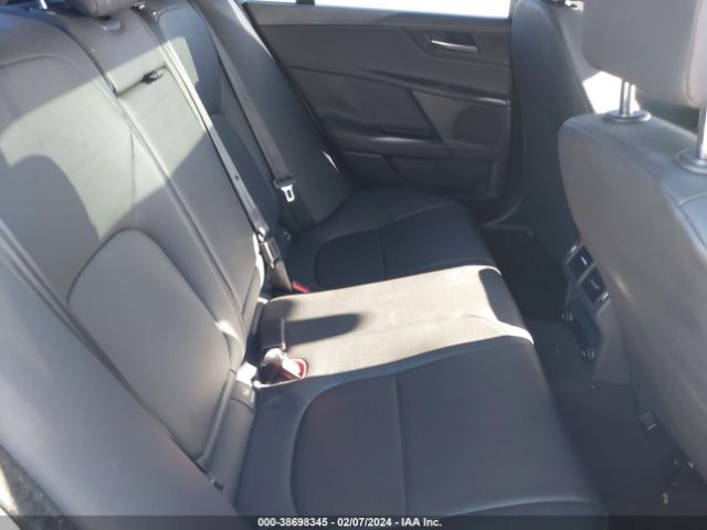 SAJAD4FX3JCP33147 Jaguar Xe 25t Premium