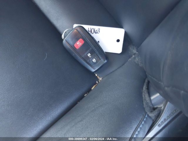 JTDKARFU2G3011997 Toyota Prius Three Touring