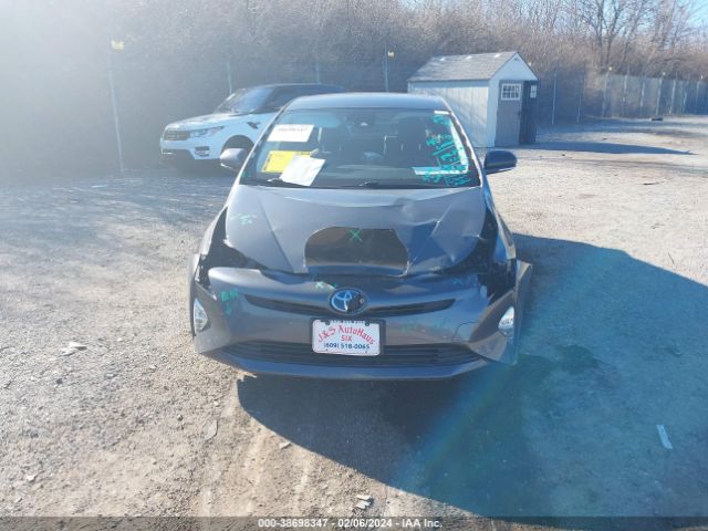 JTDKARFU2G3011997 Toyota Prius Three Touring