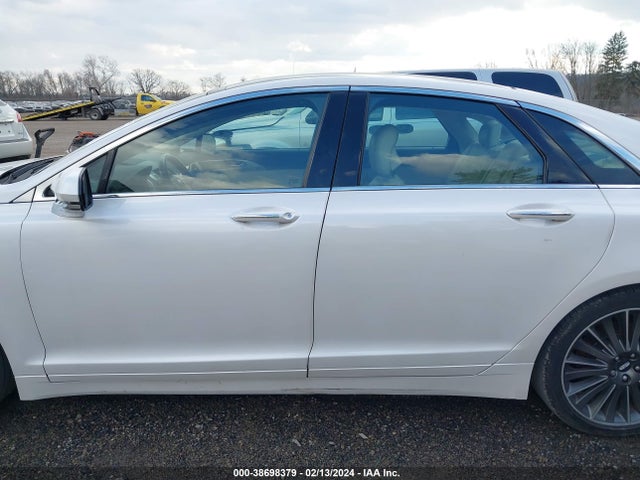 Lincoln MKZ 2015 3LN6L2J99FR628525 Image 15