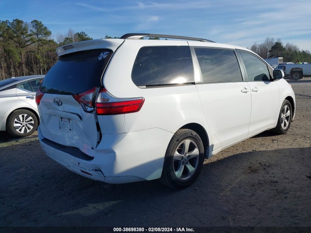 Toyota Sienna Le 8 Passenger 2016 5TDKK3DC8GS725328 Image 4