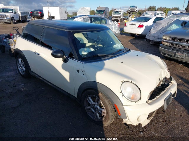 2013 MINI HARDTOP WMWSU3C56DT548530 Photo 0