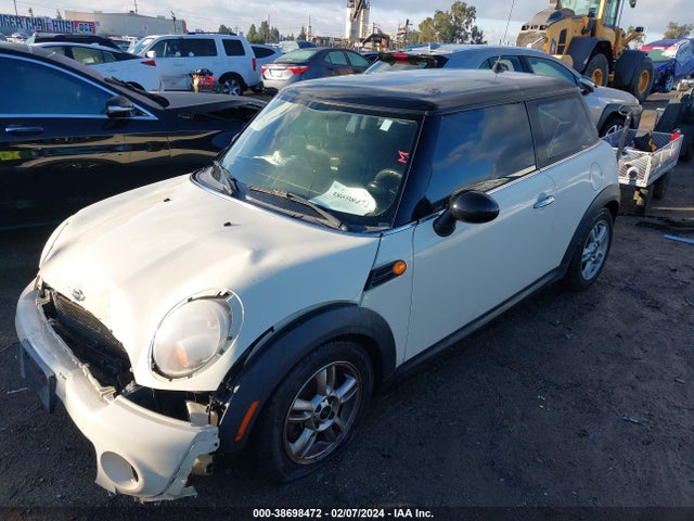 2013 MINI HARDTOP WMWSU3C56DT548530 Photo 1