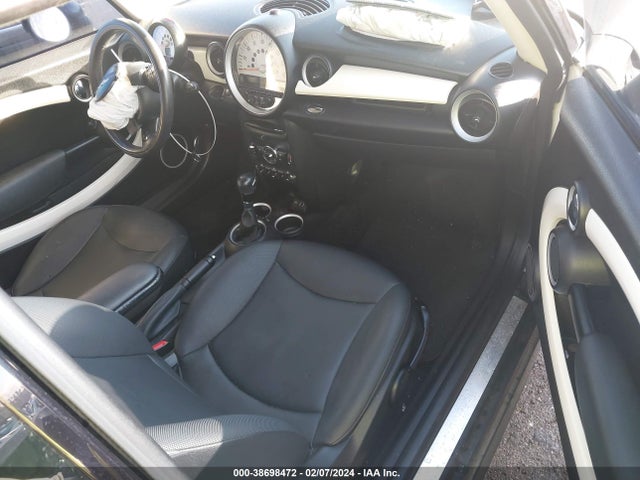2013 MINI HARDTOP WMWSU3C56DT548530 Photo 4