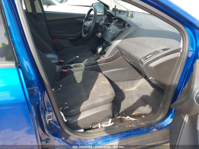 Ford FOCUS SE 2018 1FADP3F23JL265444 Image 5