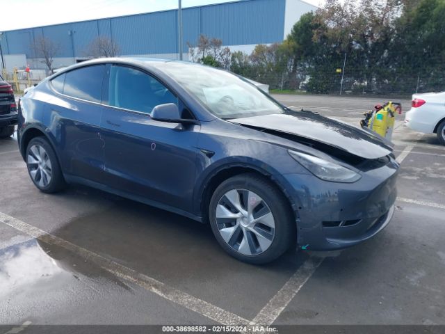 Продажа на аукционе авто 2022 Tesla Model Y Long Range Dual Motor All-wheel Drive, vin: 7SAYGDEE2NF557594, номер лота: 38698582