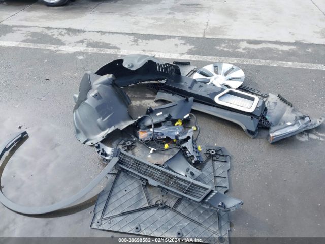7SAYGDEE2NF557594 Tesla Model Y Long Range Dual Motor All-wheel Drive