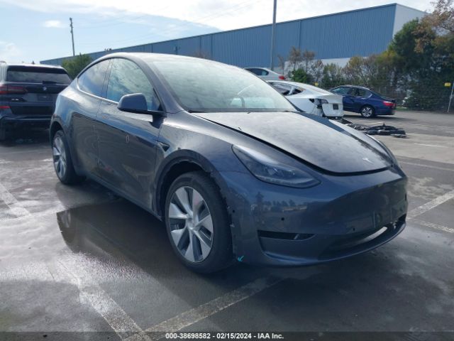 7SAYGDEE2NF557594 Tesla Model Y Long Range Dual Motor All-wheel Drive