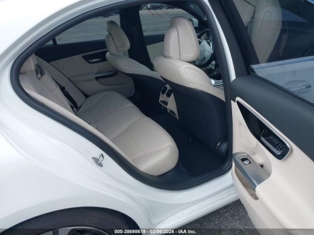 W1KAF4GB0RR163893 Mercedes-Benz C 300