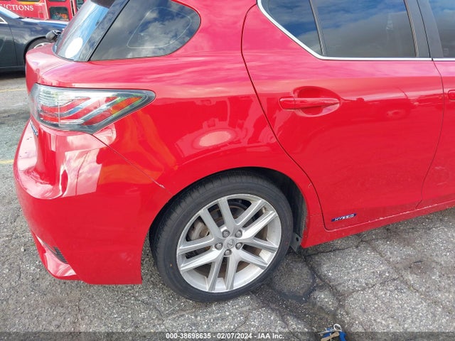 Lexus CT 200H 2017 JTHKD5BH0H2295662 Image 6
