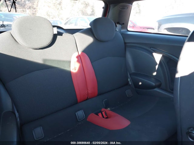 2009 MINI COOPER S WMWMF73589TW86071 Photo 7