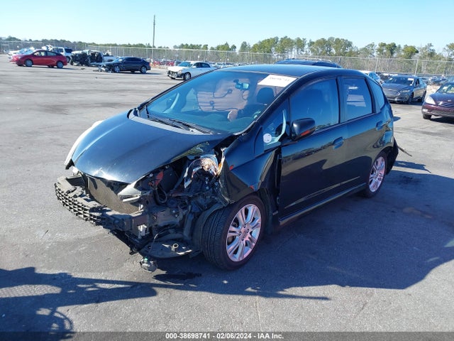 2010 HONDA FIT SPORT VIN: JHMGE8H4XAC033785