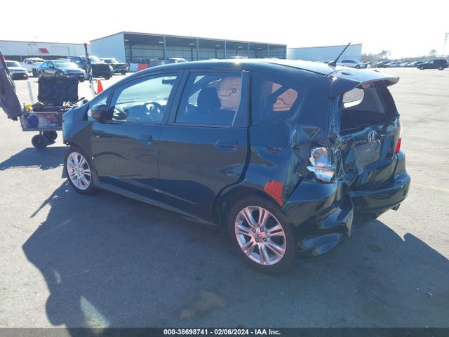 2010 HONDA FIT SPORT VIN: JHMGE8H4XAC033785