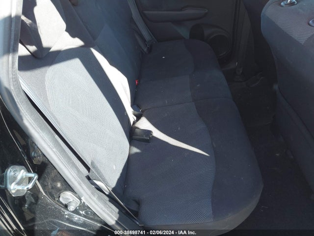 2010 HONDA FIT SPORT VIN: JHMGE8H4XAC033785