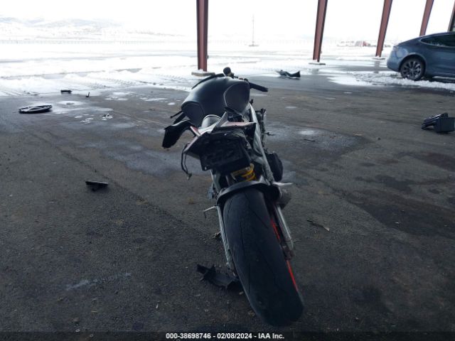 2017 APRILIA RSV4 ZD4KEU002HS000068 Photo 5