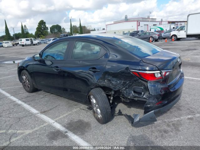 3MYDLBZV2GY137574 Scion IA