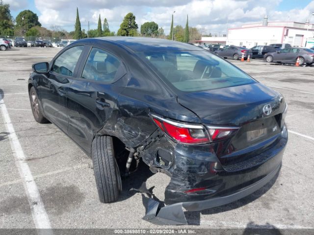 3MYDLBZV2GY137574 Scion IA