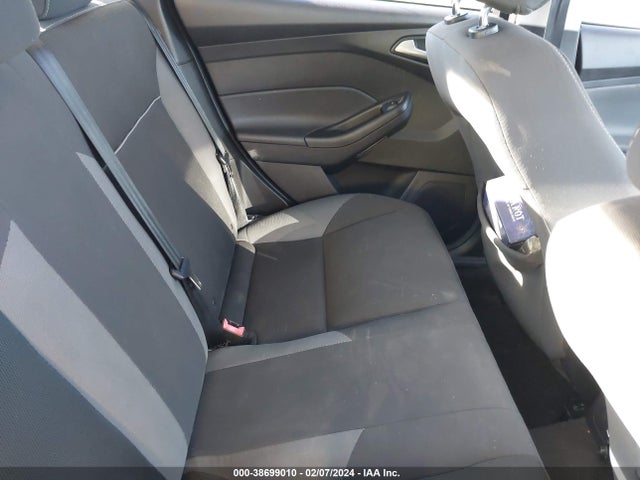 2014 FORD FOCUS SE VIN: 1FADP3F28EL378229