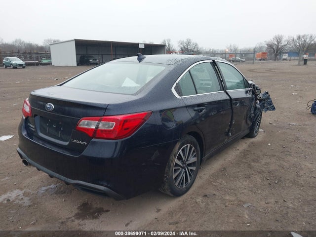 Subaru Legacy 2.5i Premium 2018 4S3BNAF69J3040055 Image 4