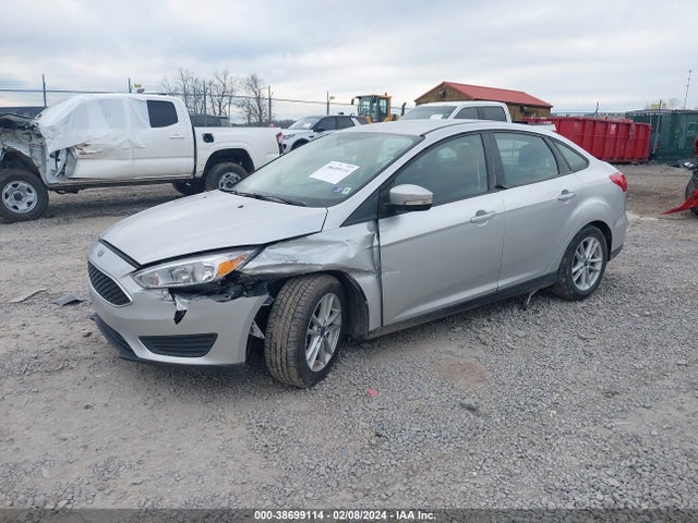 Ford FOCUS SE 2017 1FADP3F28HL339774 Image 2
