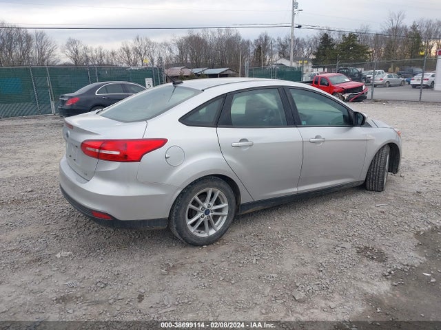 Ford FOCUS SE 2017 1FADP3F28HL339774 Image 4