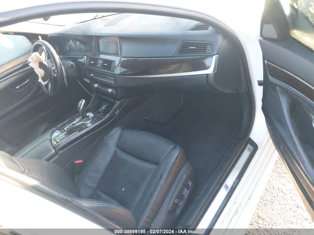 BMW 535i 2015 WBA5B1C52FD921759 Image 5