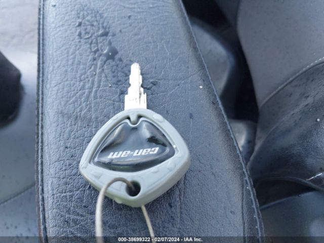 2014 CAN-AM SPYDER ROADSTER 2BXNBDD16EV007663 Photo 10