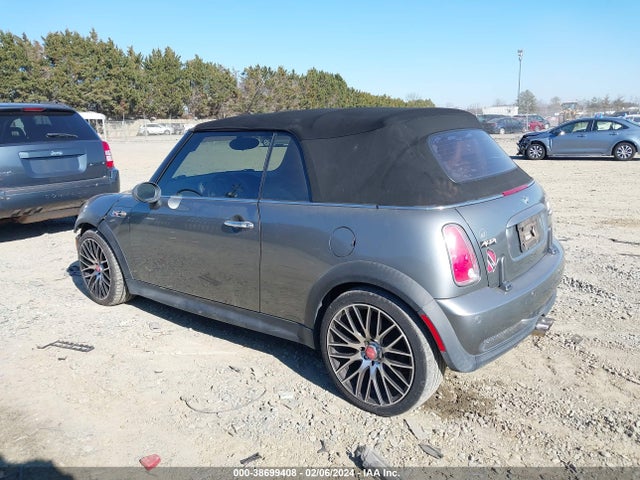 2006 MINI COOPER S WMWRH33556TK59774 Photo 2