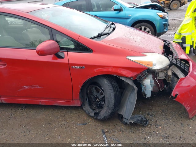 Toyota Prius Two 2014 JTDKN3DU0E1741243 Image 6