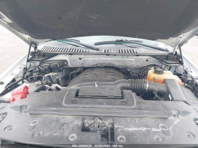 Ford Expedition Limited 2015 1FMJU1KT0FEF01628 Image 10