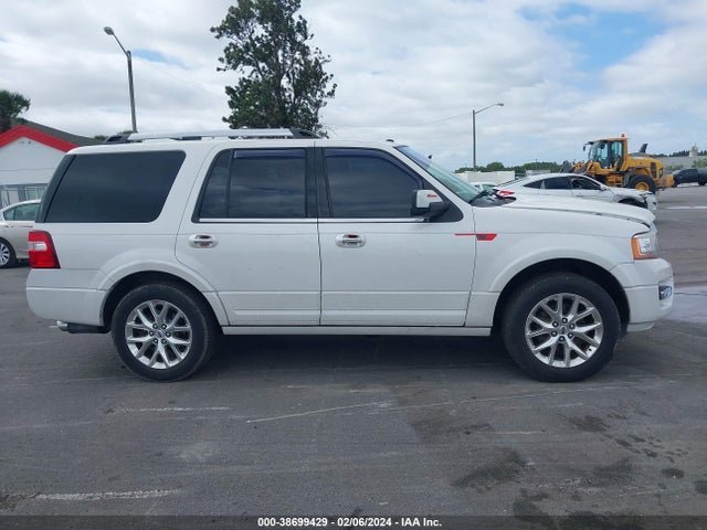 Ford Expedition Limited 2015 1FMJU1KT0FEF01628 Image 13