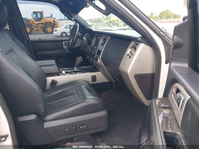 Ford Expedition Limited 2015 1FMJU1KT0FEF01628 Image 5