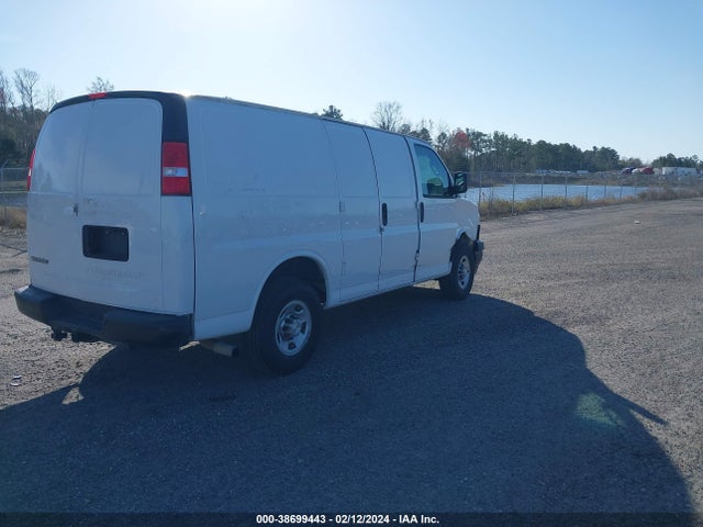 2020 CHEVROLET EXPRESS CARGO RWD 2500 REGULAR WHEELBASE WT VIN: 1GCWGAFG3L1253134