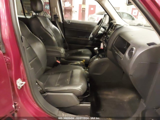 1C4NJPFA7GD527273 Jeep Patriot High Altitude Edition