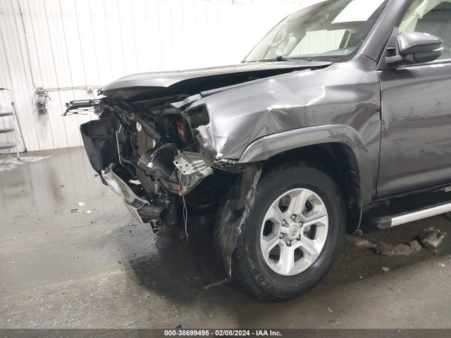 Toyota 4runner Sr5 Premium 2019 JTEBU5JR4K5721706 Image 17
