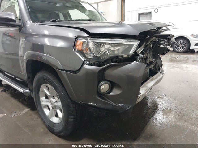 Toyota 4runner Sr5 Premium 2019 JTEBU5JR4K5721706 Image 19