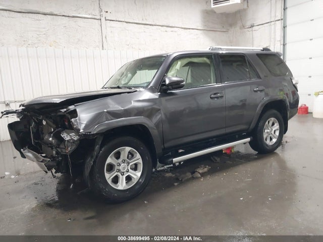 Toyota 4runner Sr5 Premium 2019 JTEBU5JR4K5721706 Image 2