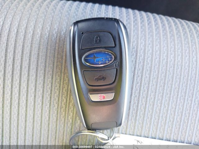 4S3BWAF60R3002724 Subaru Legacy Premium