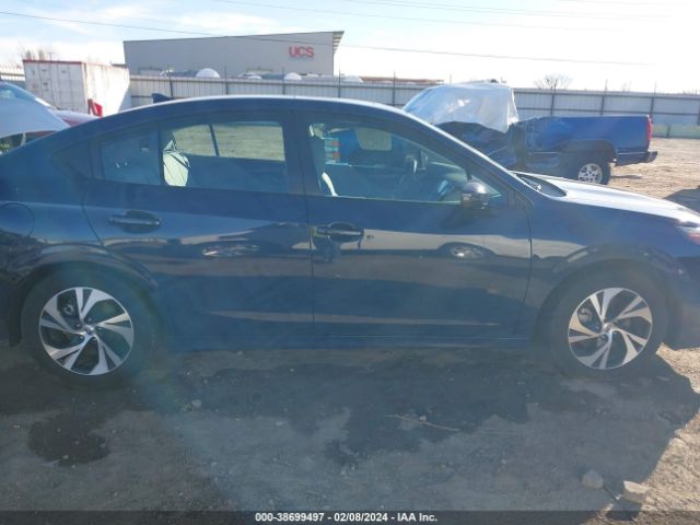 4S3BWAF60R3002724 Subaru Legacy Premium