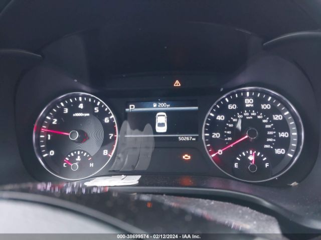 3KPF24AD8NE468246 KIA Forte Lxs